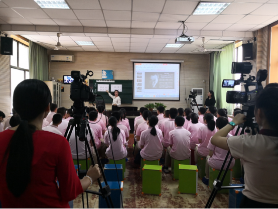 1536892152714565.png blob.png