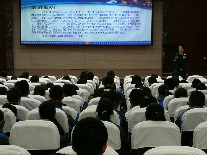 1542764860378853.jpeg IMG_20181114_173325.jpg