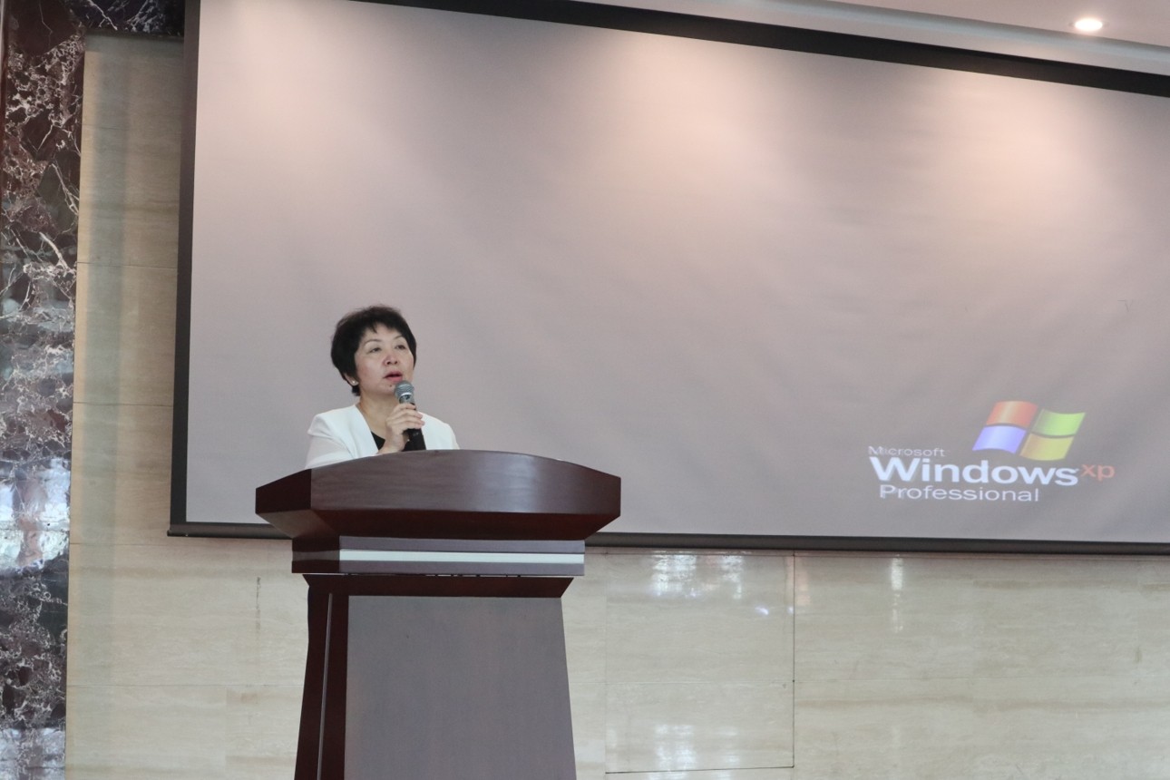 1562512520144827.jpeg 15.高丽文副校长在研讨会上讲话_爱奇艺.jpg