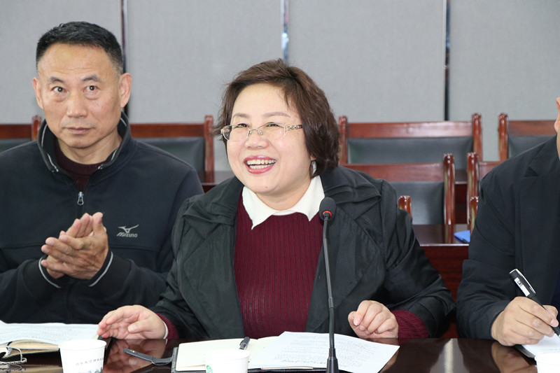 1571828702372154.jpeg 6.四十五中刘辉校长发言.jpg