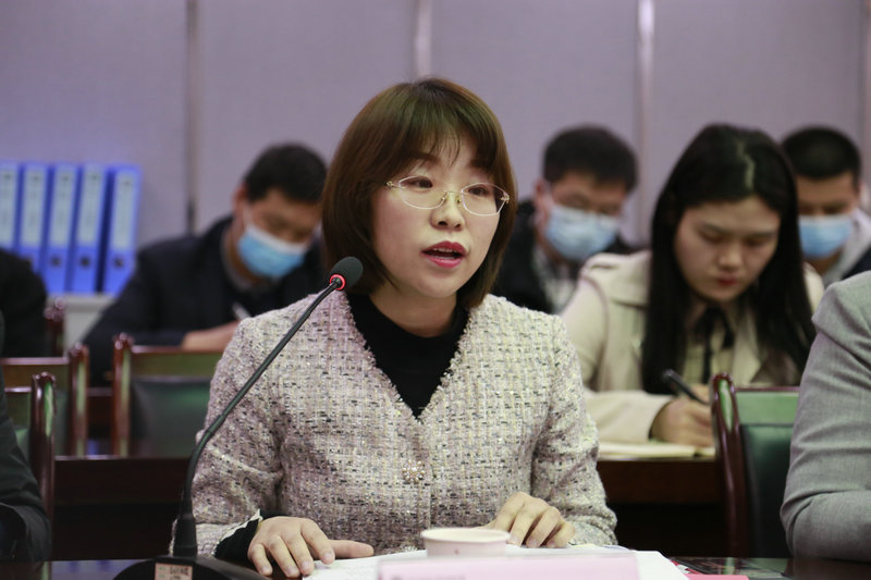 1617703611913279.jpeg 12雁塔二校朱琳主任发言.JPG