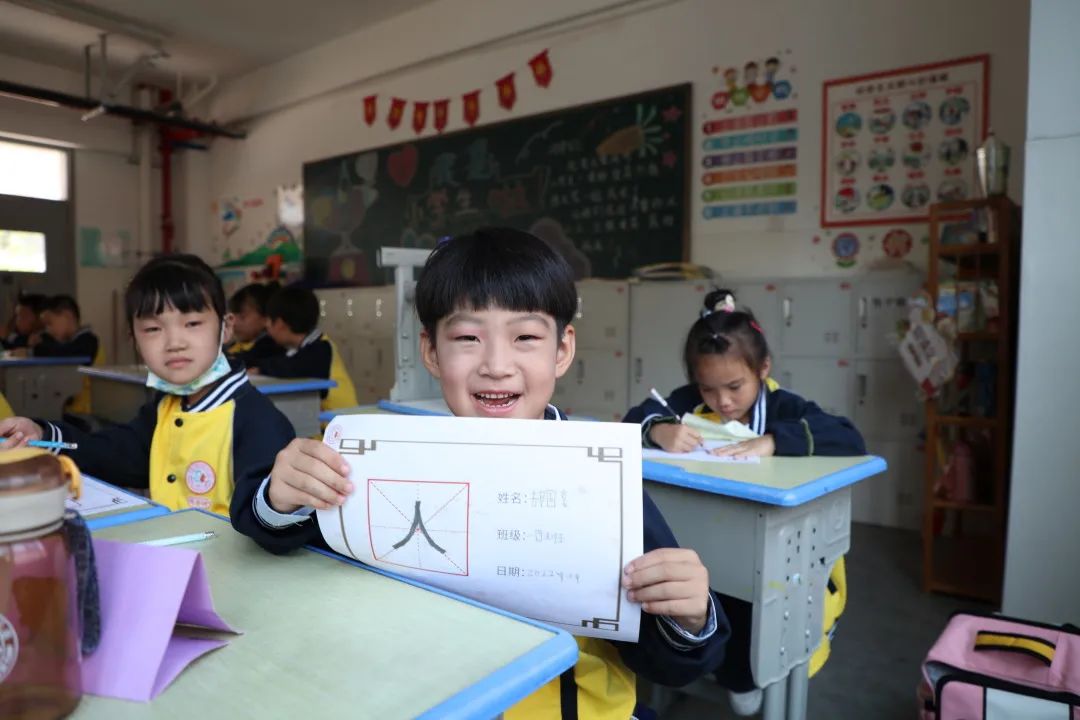 1663497133174697.jpeg 4.jpg