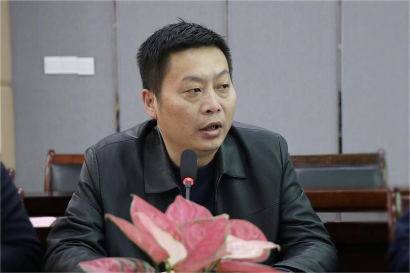 1677498515757997.jpeg e999e5d40344d1ac1bd3f5116446eec.jpg