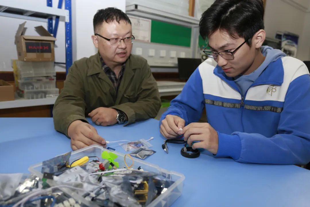 1697449523924213.jpeg 1697449523924213.jpeg