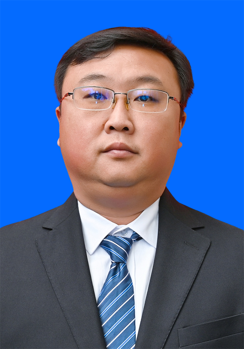 1712481806189327.png 张秉刚校长证件照.png