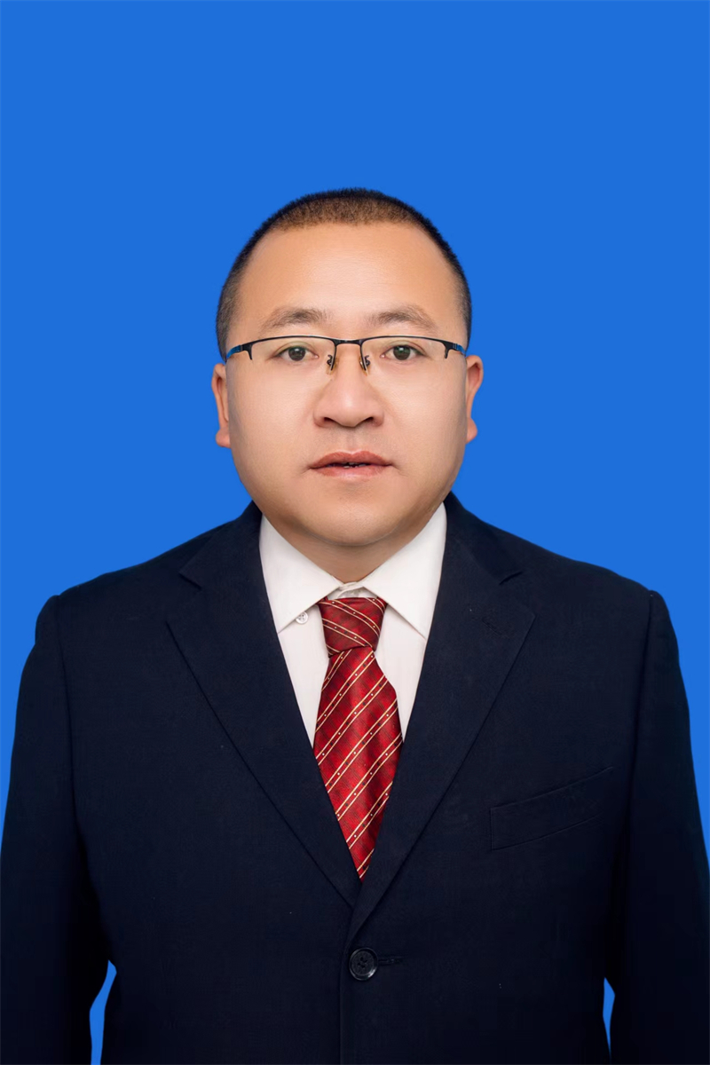 1712543619530029.jpeg 曹光泽蓝底二寸照.jpg